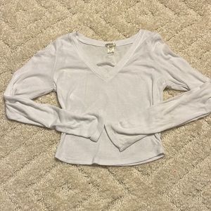 white v neck long sleeve